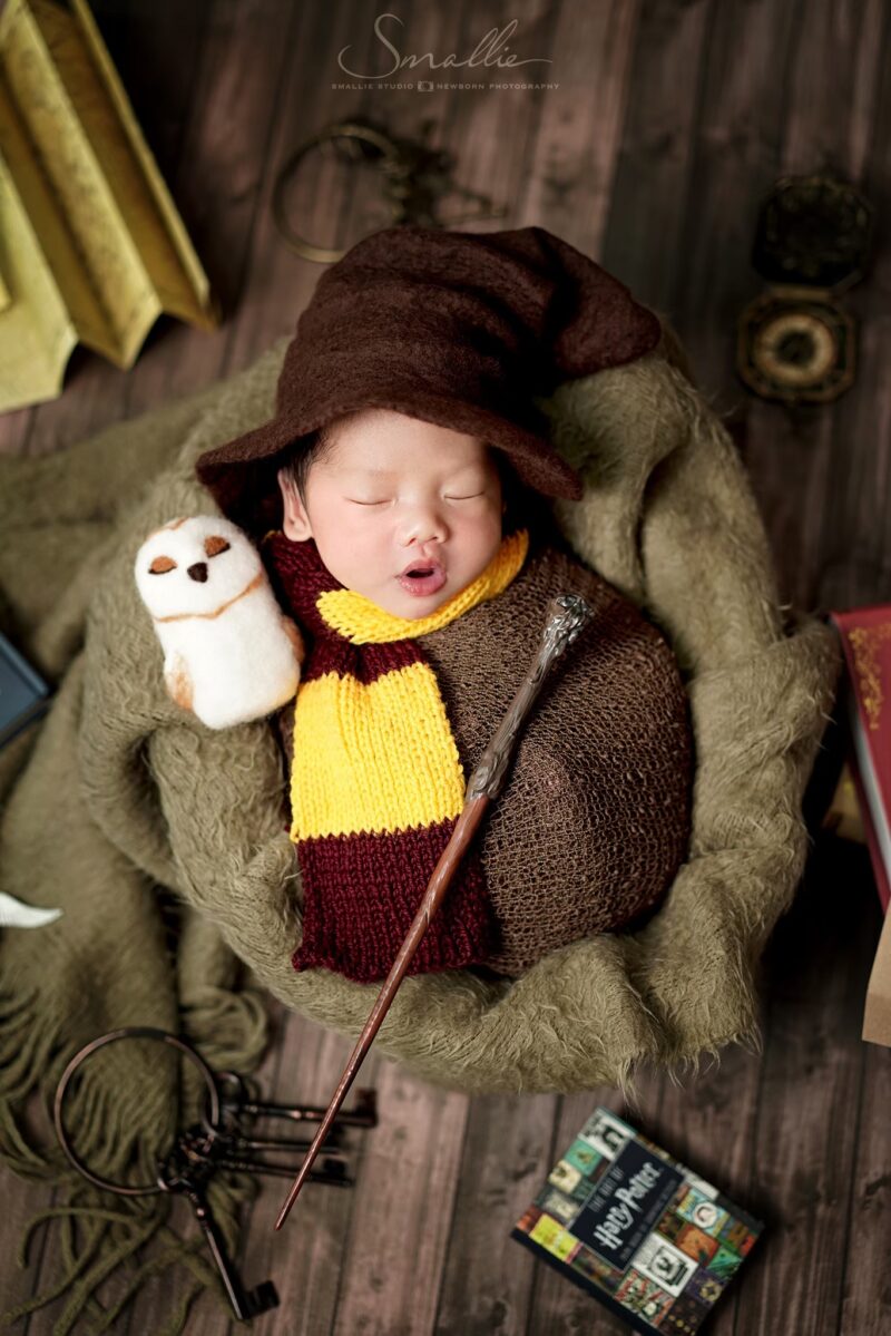 Newborn Harry Potter